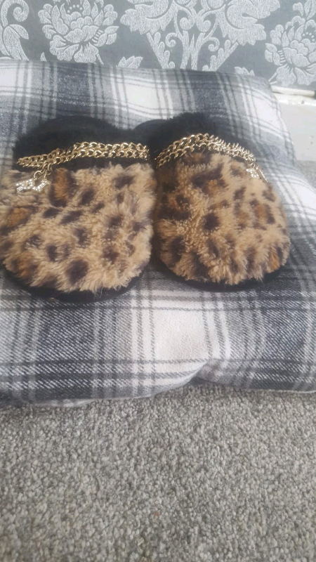 kids river island slippers